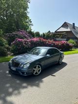Mercedes-Benz W211 E500 AMG- Paket Panoram... - Mercedes-Benz E 500 mit LPG-Antrieb