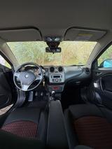 Alfa Romeo - gebrauchte Alfa Romeo Spider aus dem Jahr 2010
