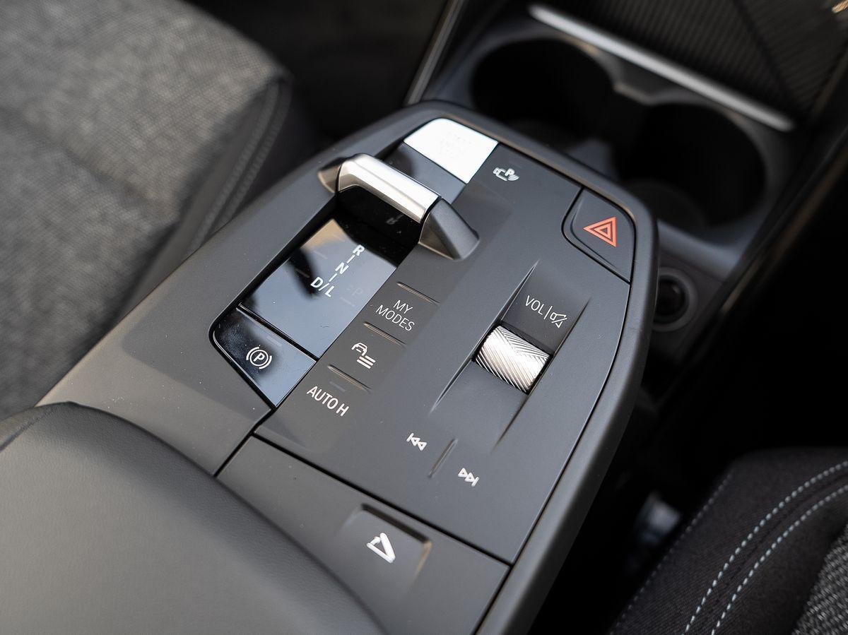 BMW Active 220i Active Tourer AHK Navi Kamera M Dachreling, миниатюра 11