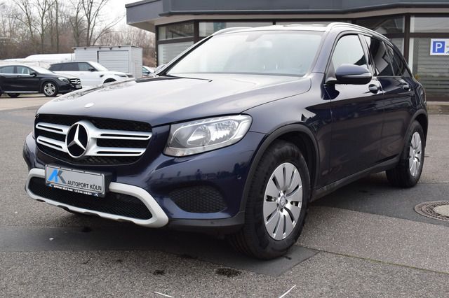 Mercedes-Benz GLC 250 4Matic*1.Hand*Navi*R-Kamera*Scheckheft*