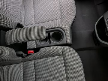 Hyundai Inster Navi Kamera Isofix-System Fernlicht-Ass.