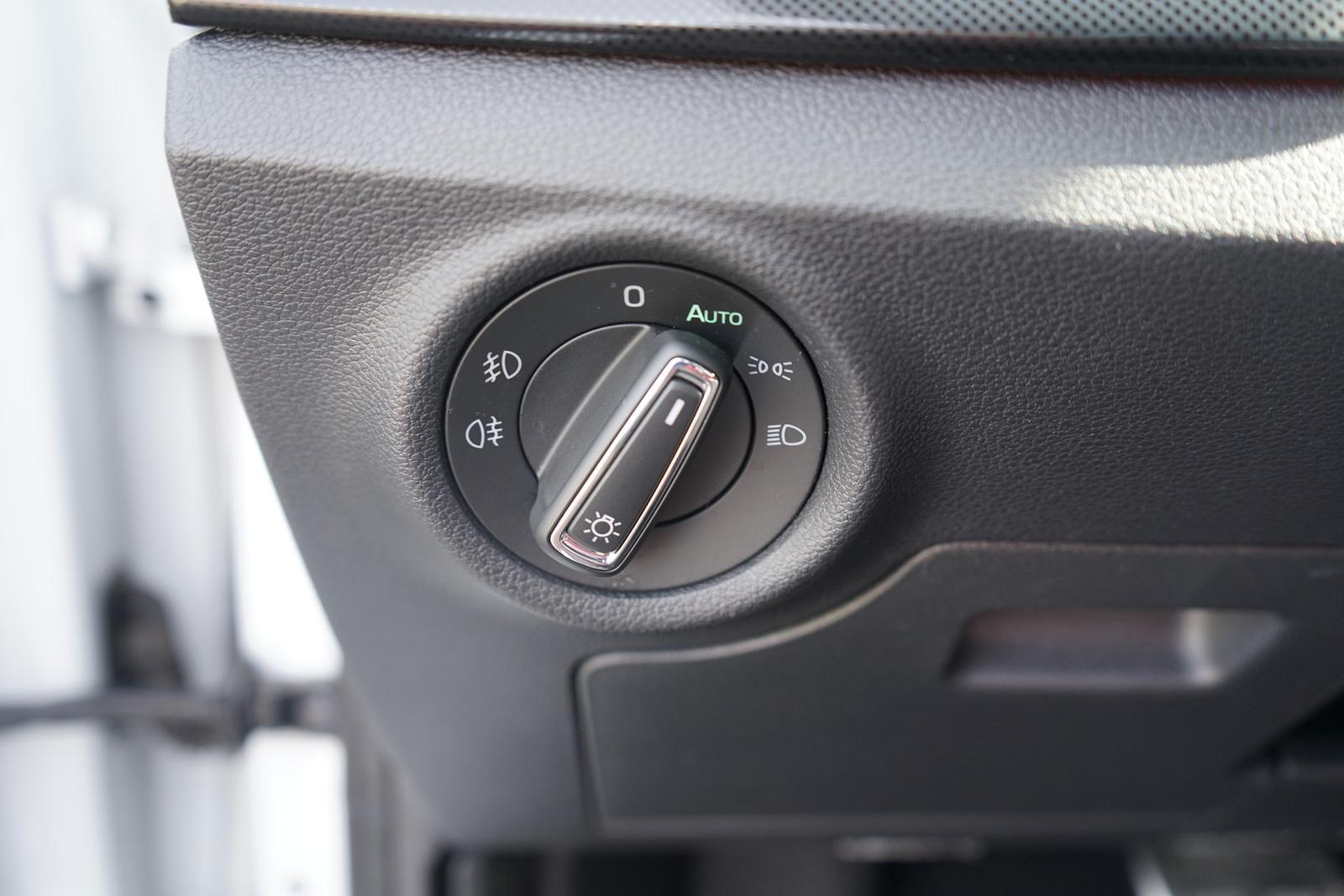 Skoda Scala 1.0 TSI DSG Monte Carlo LED Navi Panorama