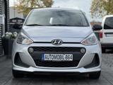Hyundai i10 *8-FACH|KLIMA|5-TÜRER|WARTUNG&TÜV-NEU* - Hyundai mit Benzin-Antrieb: Kleinwagen