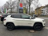 Jeep Compass Limited 4WD PANO LEDER NAVI ELEKT. SITZE - Jeep aus 2017