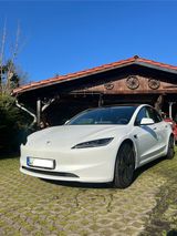 Tesla Model 3 Highland, RWD, LFP-Batterie, Top-Zustand - Tesla Model 3 aus 2023