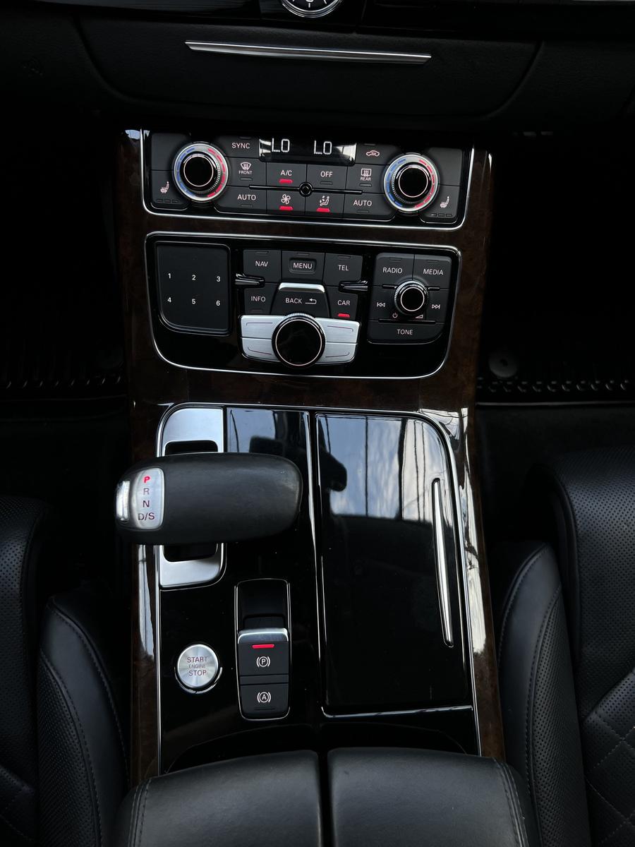 AUDI A8 3.0 TDI 258ch QUATTRO - BVA - FEUX LED MATRIX - TOIT OUVRANT - SONORISATION BOSE - CAMÉRA DE RECUL
