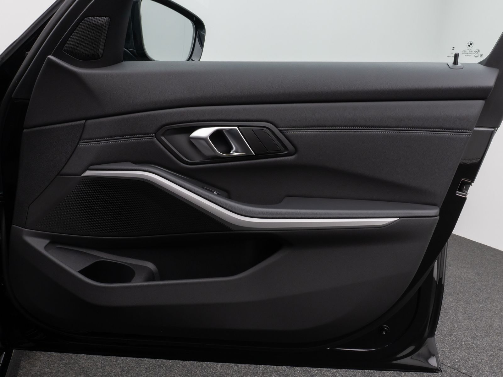 Fahrzeugabbildung BMW 320d Kamera DAB HiFi Leder Komfort Sport LED