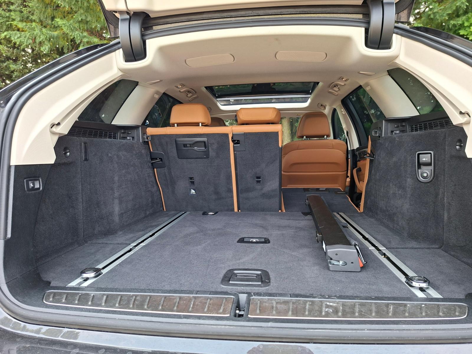 BMW Tour 530d xDrive LuxuryLine+HEAD-UP+STANDHZG+WR