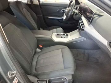 BMW 318 - 8