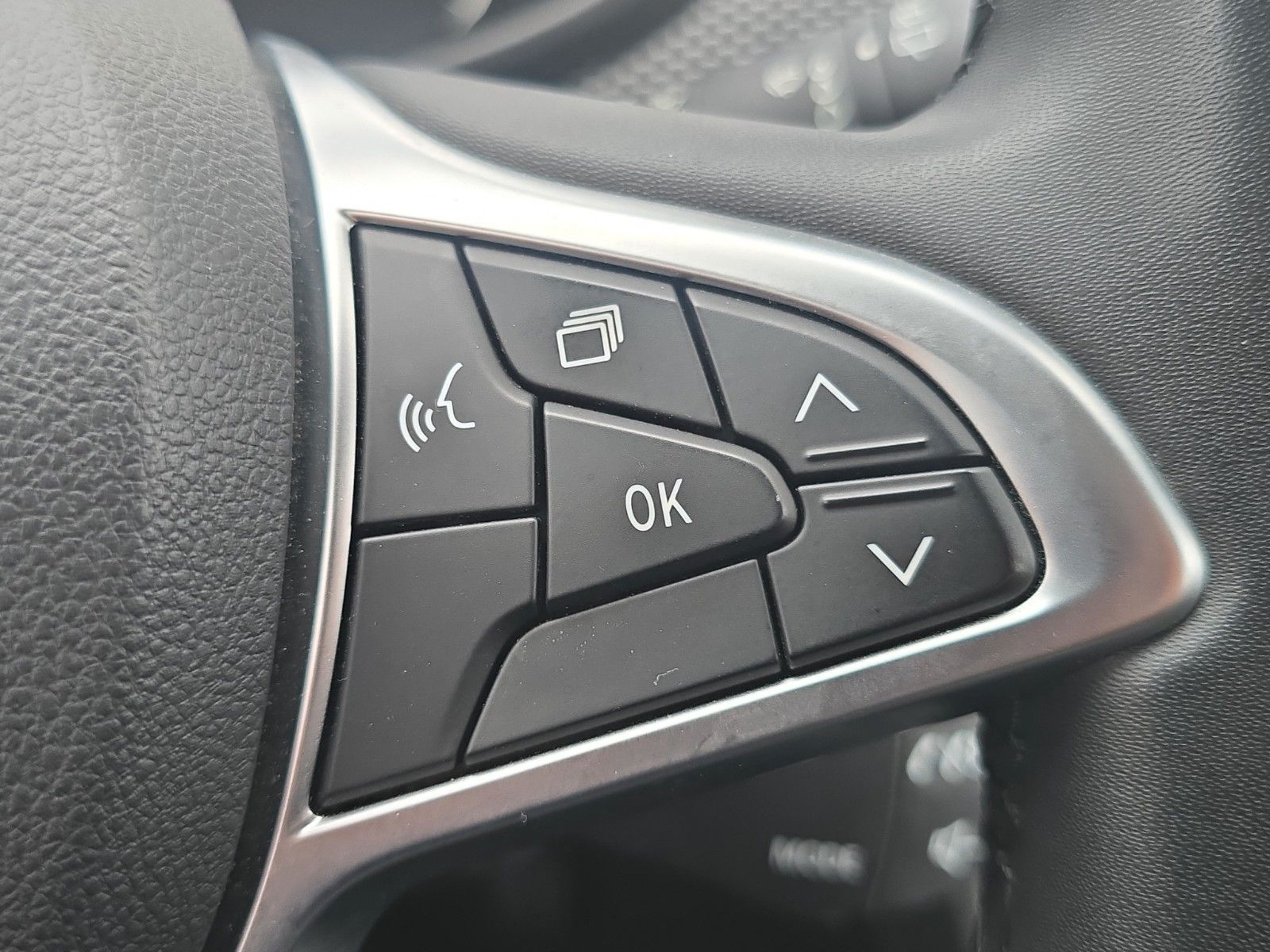 Fahrzeugabbildung Dacia Sandero III Stepway Comfort Aus 1.Hand Top