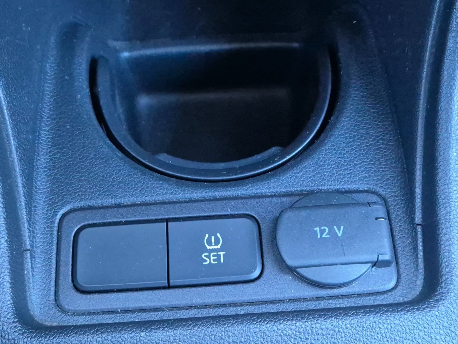 Fahrzeugabbildung Volkswagen up! 1.0 Move up! Klima DAB GRA RFK