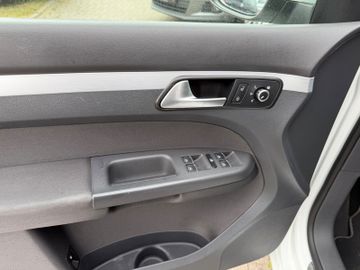 Volkswagen Touran - 7