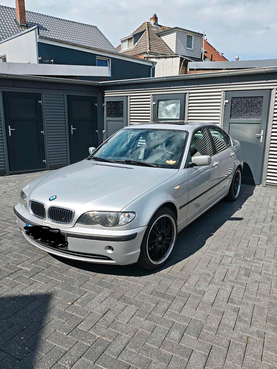 BMW 320