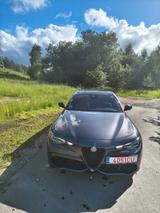 Alfa Romeo Giulia 2.0 Turbo 16V 206kW AT8-Q4 Veloce Ti ... - Alfa Romeo Giulia: Veloce
