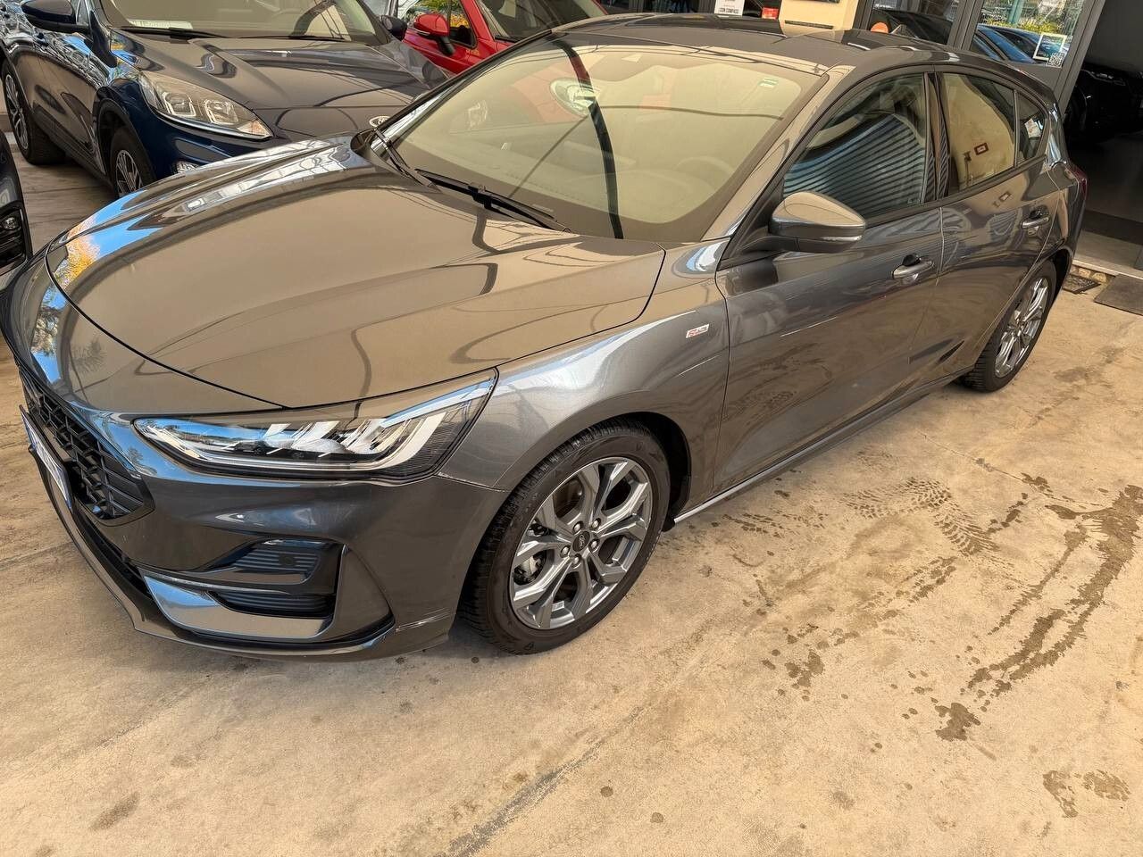 Other Ford Focus 2023 1.5 115 Aut.5p ST-Line imagem 3