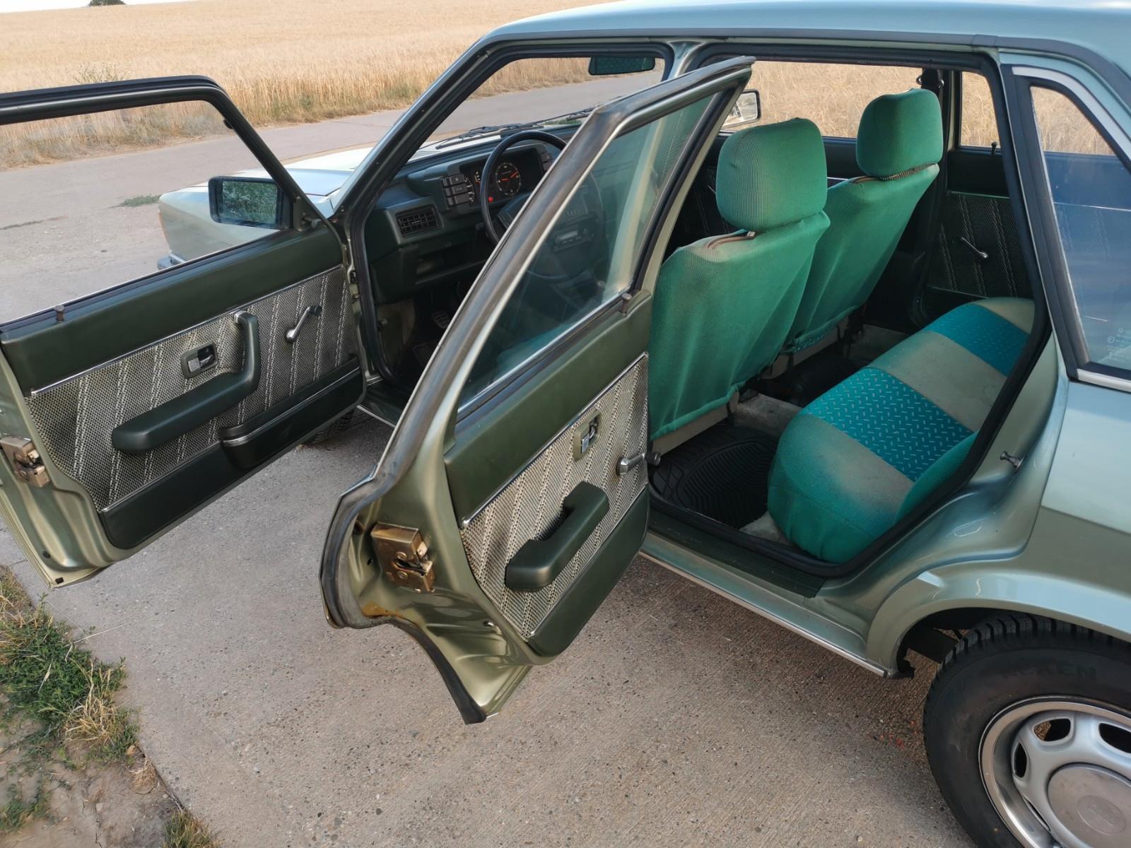 Audi 80