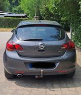 Opel Zuverlässiger Opel Astra (2012) - HU neu  - Opel Astra aus 2012 mit Diesel-Antrieb: Limousine