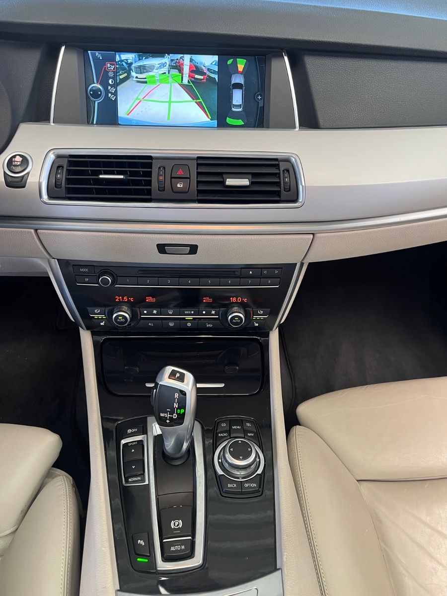 Fahrzeugabbildung BMW 530 Gran Turismo GT *PANO*KAMERA*LEDER-WEIß*