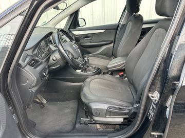 BMW 214 Active Tourer - 9