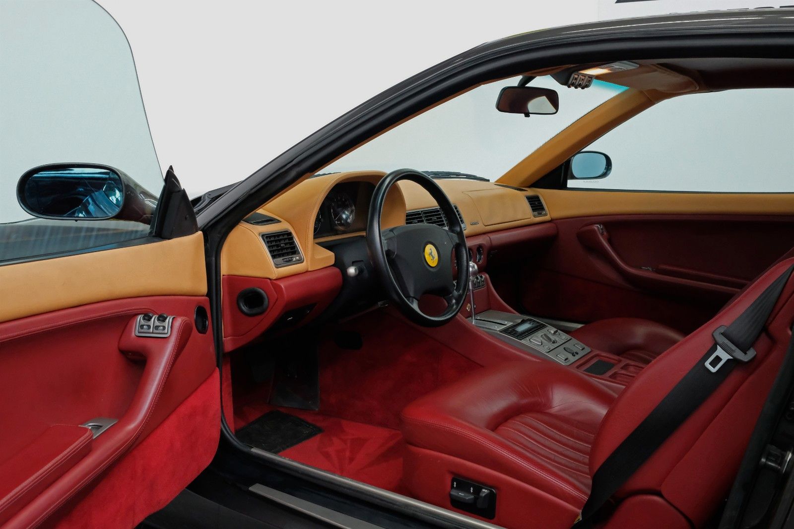 Fahrzeugabbildung Ferrari 456 GTA /AUTOMATIK/EL. SITZE/SAMMLER/WENIG KM