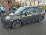Opel Zafira Tourer 1.4 Turbo ecoFLEX Edition 7-Sitzer - graue Opel Zafira Tourer