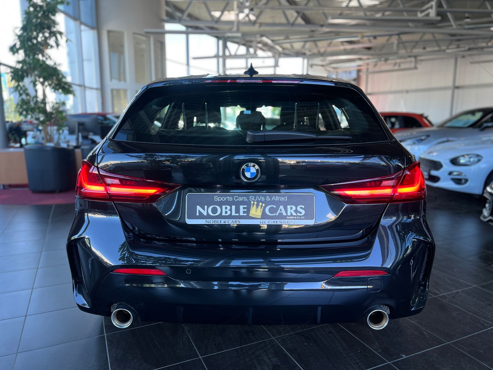 Fahrzeugabbildung BMW 120 i M Sport PDC KLIMA LED NAVI SHZ
