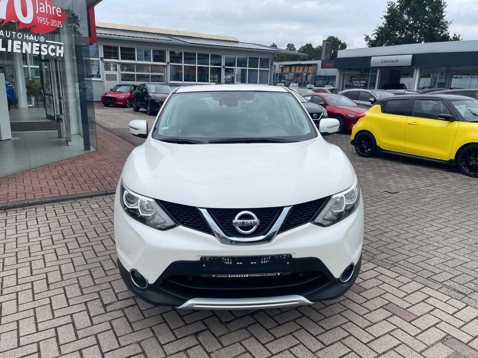 Fahrzeugabbildung Nissan Qashqai 1.6 dCi DPF Acenta AHK Kamera