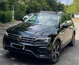 Volkswagen Tiguan 1.4 TSI DSG 4MO AHK Pano 8fach VWScheck - VW Tiguan von privat