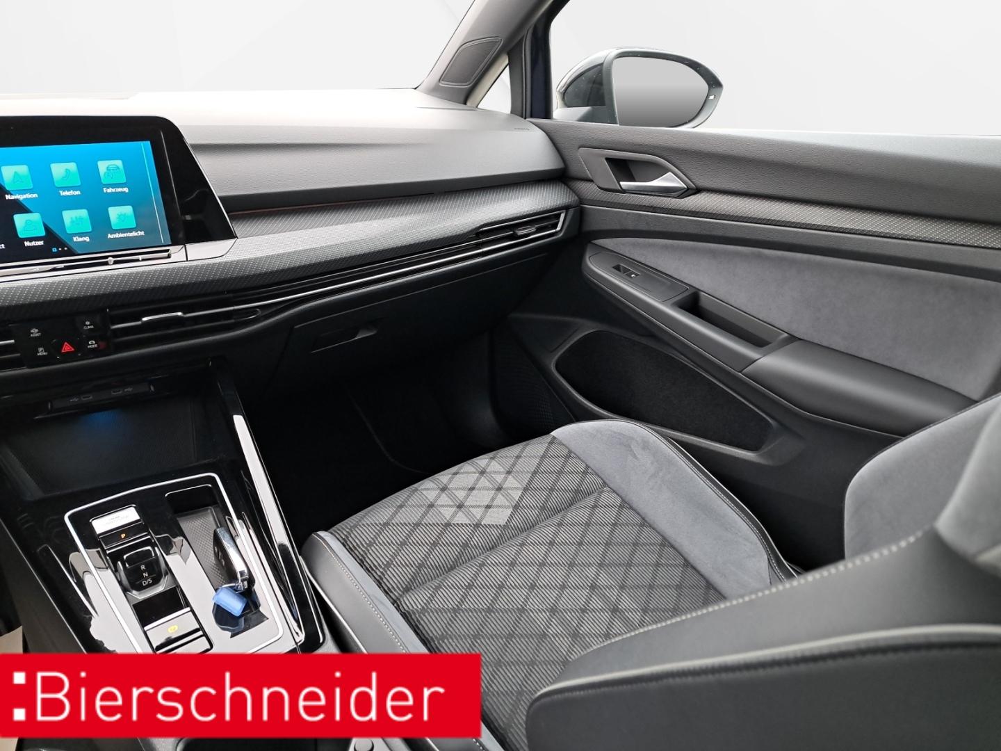 Volkswagen Golf 8 1.5 eTSI DSG R-Line IQ-LIGHT DIGITAL PRO, миниатюра 14