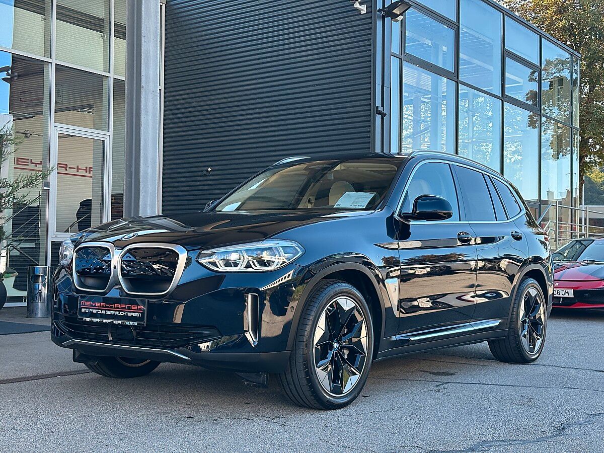 BMW iX3 Impressive imagem 2