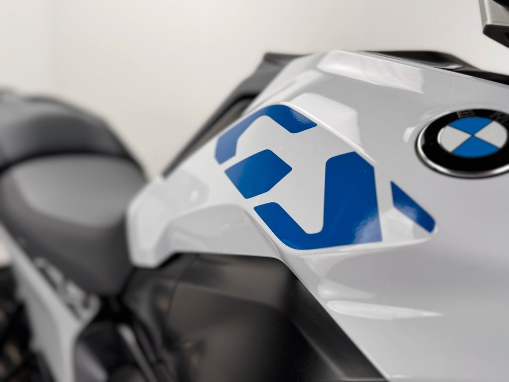 Fahrzeugabbildung BMW R1300 GS *4 PAKETE *RIDE-HEIGHT *TOP-ZUSTAND