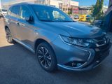 Mitsubishi Plug-in Hybrid Outlander PLUG-IN HYBRID 4WD - Mitsubishi Plug-in Hybrid Outlander aus 2017