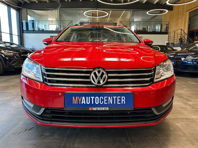 Volkswagen Passat *PANO*TEMPO*NAVI*PDC*AHK*