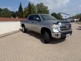 Toyota 5.7L V8 Tundra Crewmax - Toyota Tundra Gebrauchtwagen