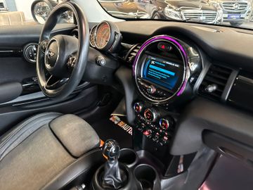 MYAUTOCENTER – Gebraucht- und Jahreswagen mit Werkstattservice in Pfaffenhofen MINI ONE Mini 3-trg. *2. Hand*Klima*SHZ*Bluetooth*LED