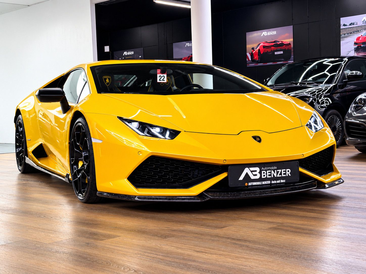 Fahrzeugabbildung Lamborghini Huracan Huracán /LIFT/KAMERA/CARBON/SCHALENSITZ/