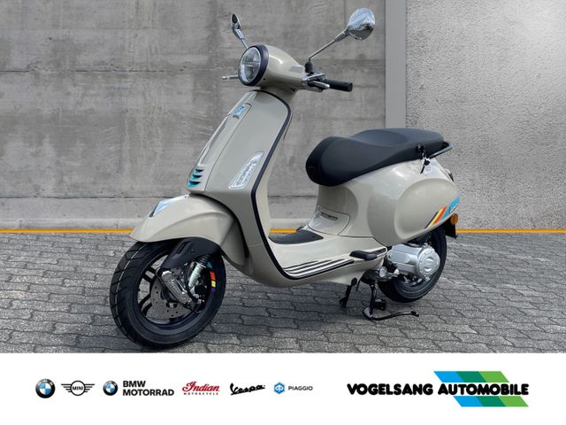 Vespa Primavera 50 Modell 2024, LCD-Display, Black Par