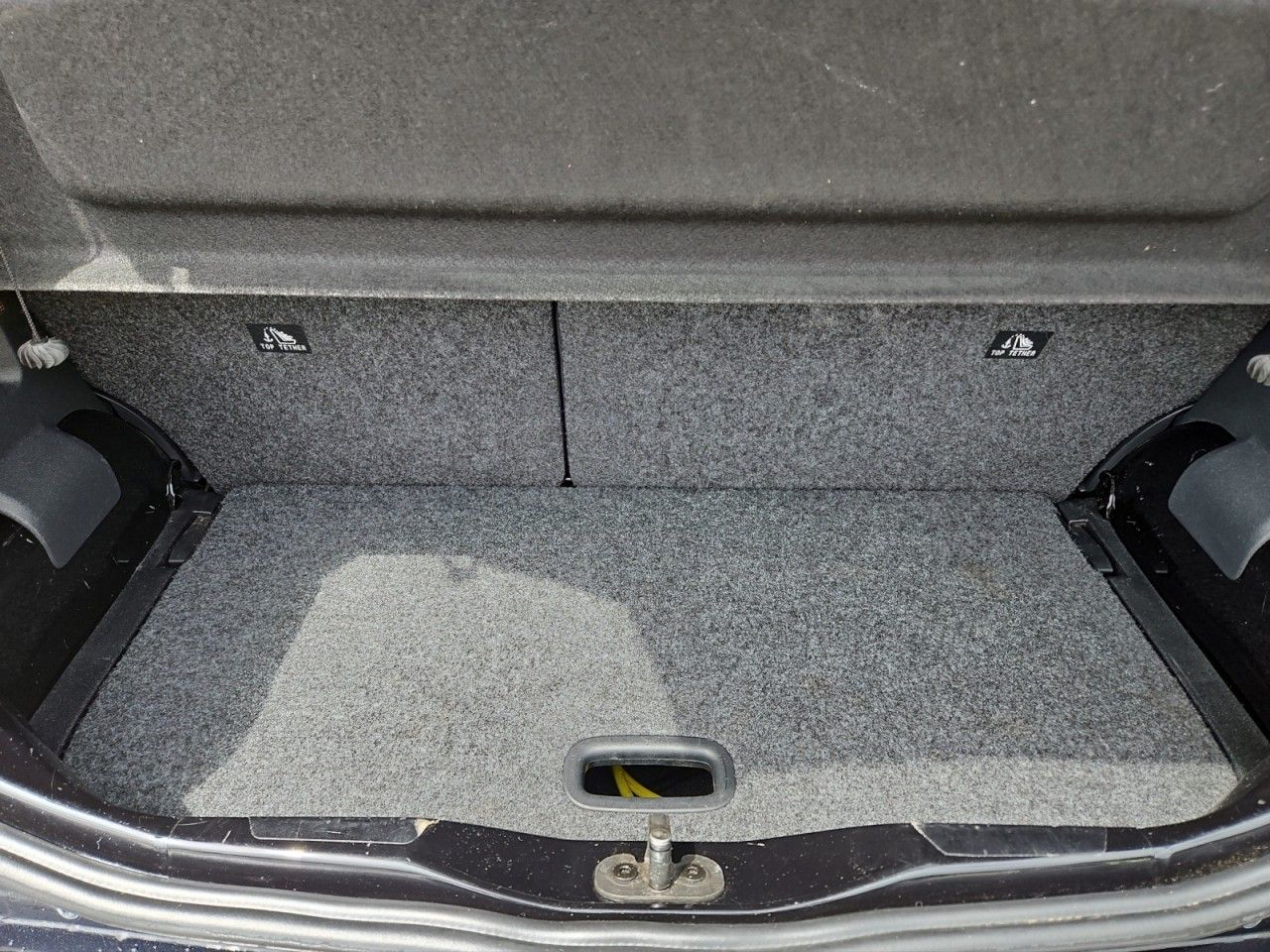 Fahrzeugabbildung SEAT Mii electric Plus + Batteriezertifikat