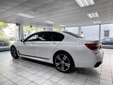 BMW 750 L d xDrive M SPORTPAKET LANG FOND LASER PANO - BMW 7er Reihe Gebrauchtwagen in Berlin
