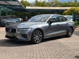Volvo S60 T4 R Design *HeadUp*Standh.*Pano*beh.Lenk* - Volvo S60: 4t