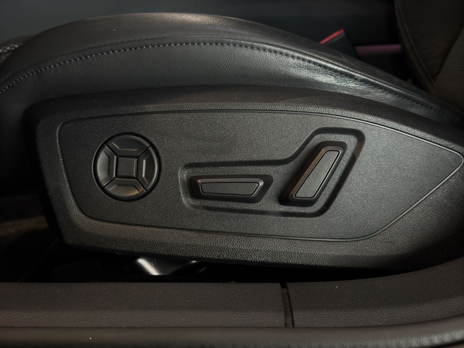 Audi A6 - Bild 21