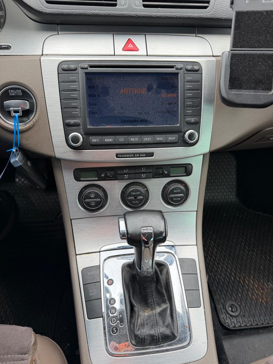 Volkswagen Passat 2006 — photo 12
