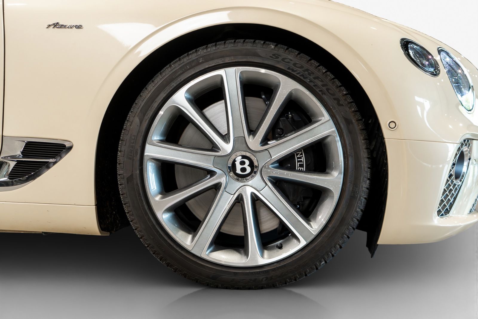 Bentley Continental GT Azure°B&O°NIGHT°MASS°360°ACC°PANO foto 22