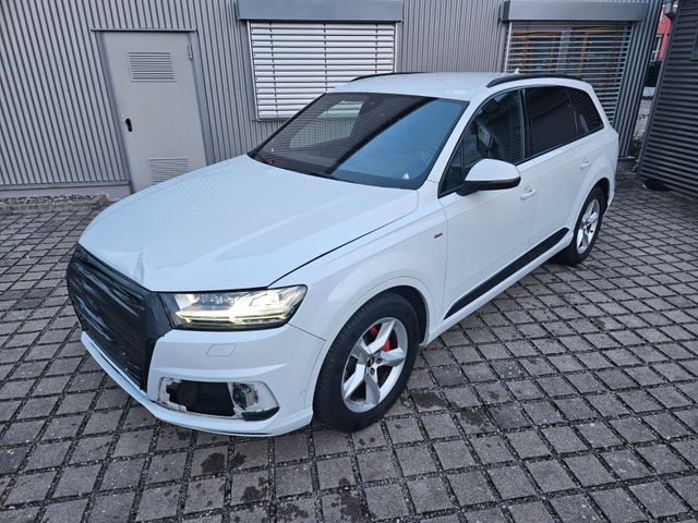 Audi Q7 50 TDI quattro S-line Nachts / Standh / Virt