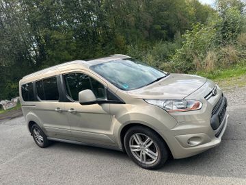 Ford Grand Tourneo - 4