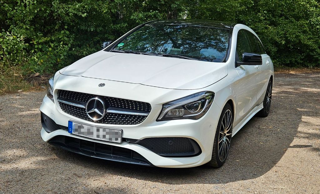 Image of Mercedes-Benz CLA 180 Shooting Brake