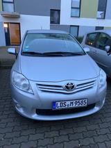 Toyota Auris 1,6-l-Valvematic Club Club - gebrauchte Toyota Auris aus dem Jahr 2011