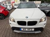 BMW X1 xDrive 18 d XENON KLIMA PANORAMA AUTOMATIK - aus 2011: Geländewagen
