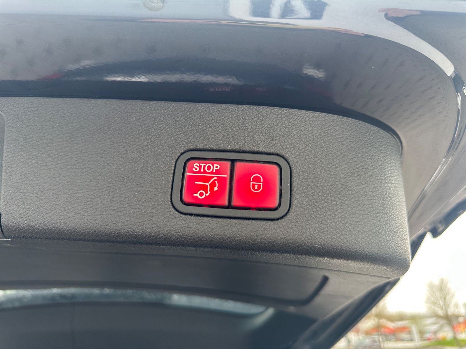 Fahrzeugabbildung Mercedes-Benz GL 500 4Matic AMG/7 Sitze/Navi/ILS/Pano/Kam/AHK