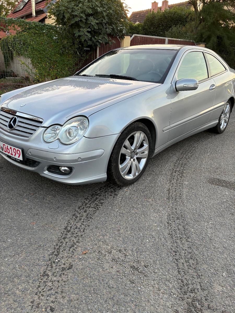 Mercedes-Benz CL 200